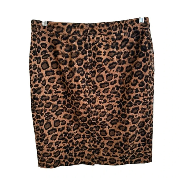 NWT Talbots Petites size 12P Velvet Like Leopard Print Straight Skirt Animal New - Picture 2 of 5